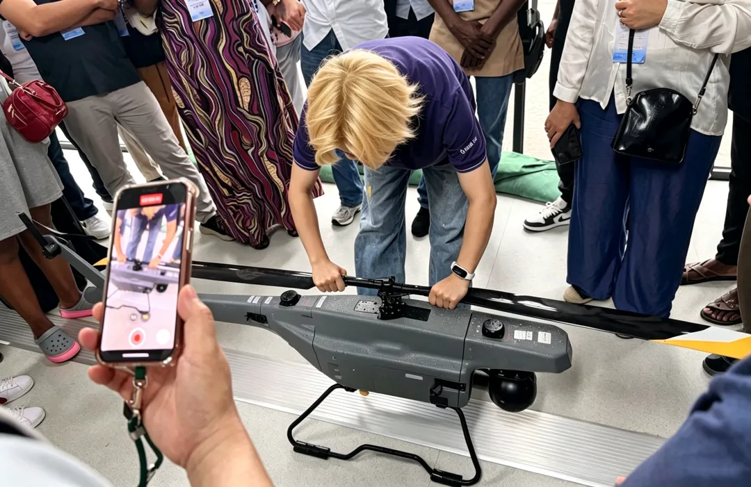 F15无人直升机 F15无人直升机